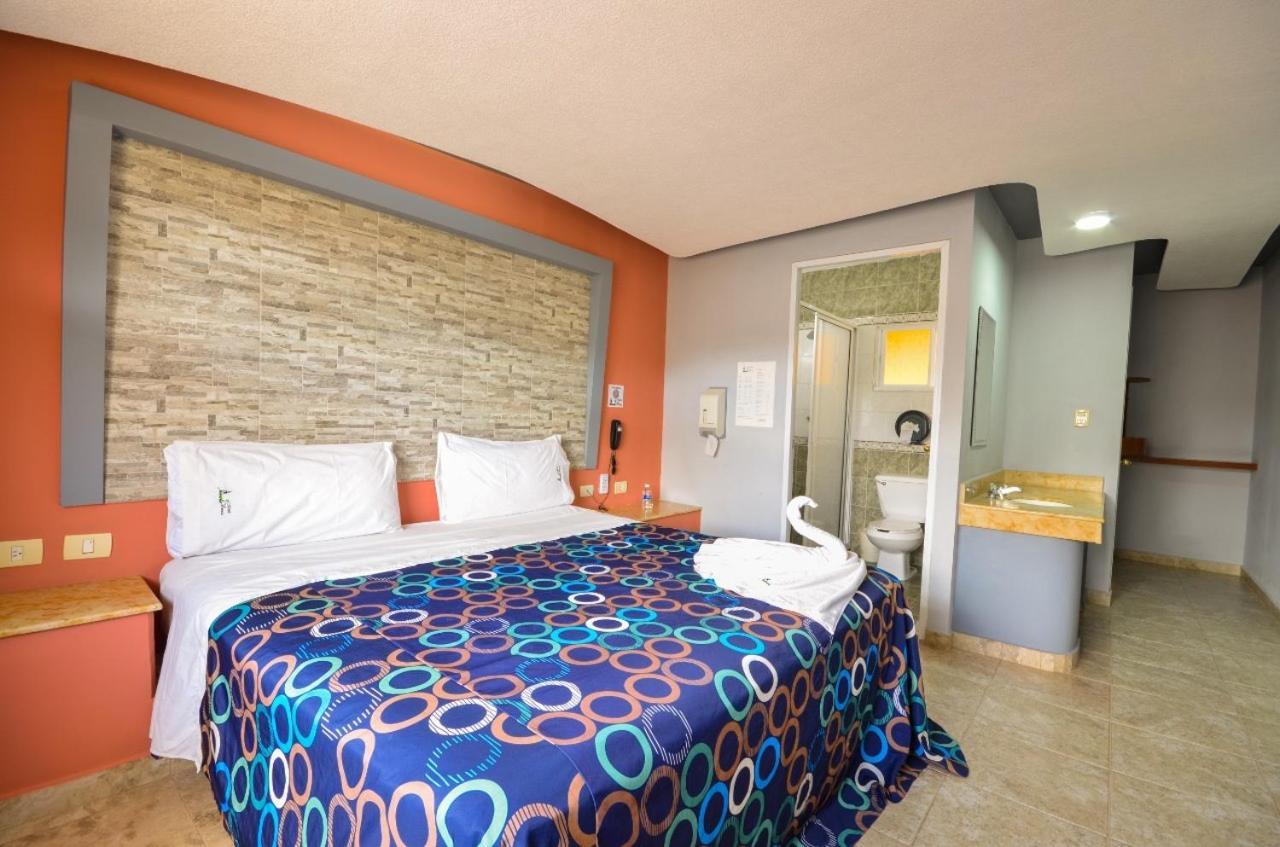 Motel Venecia Momoxpan Exterior photo